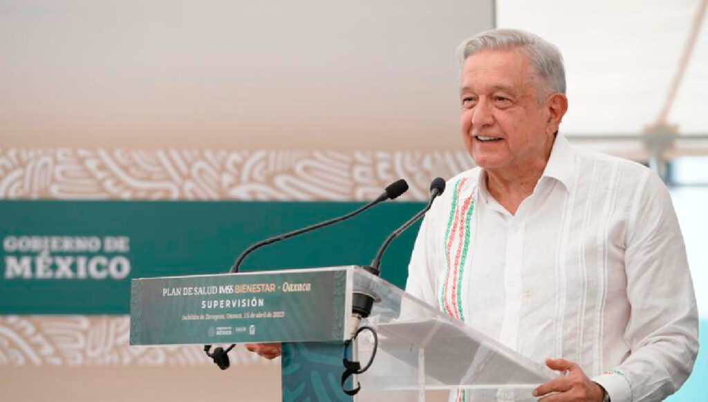 AMLO17