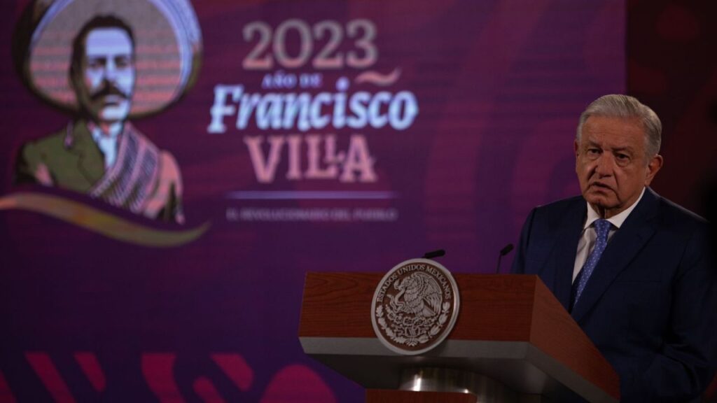 AMLO25