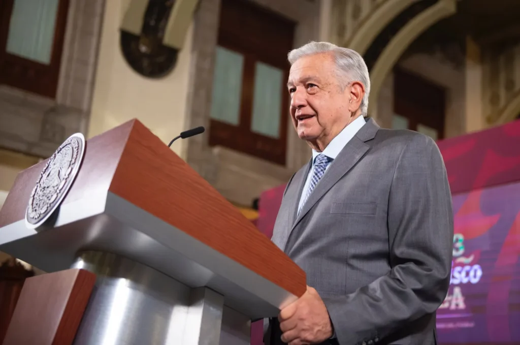 amlo3mayo 1