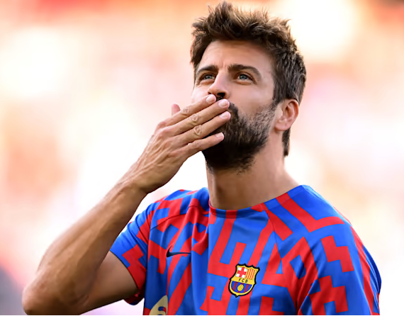 pique anuncia su retiro del futbol