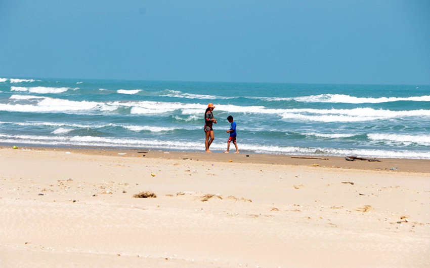 playa empieza recibir visitantes ano